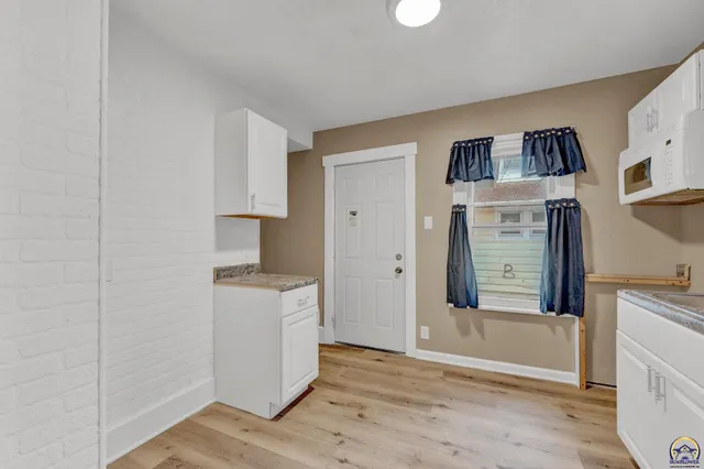 $120,000 | 2016 Southwest 12th Street, Topeka, KS 66604