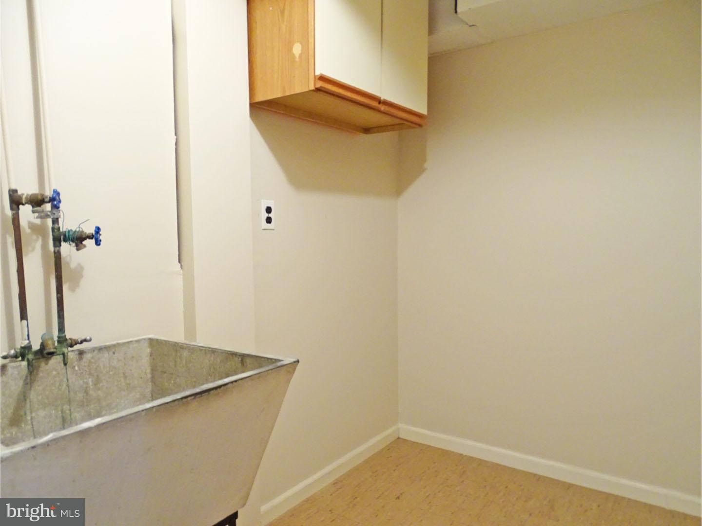 7 Deerpath Road Churchville, PA 18966 - Photo 10 of 25 Laundry Room