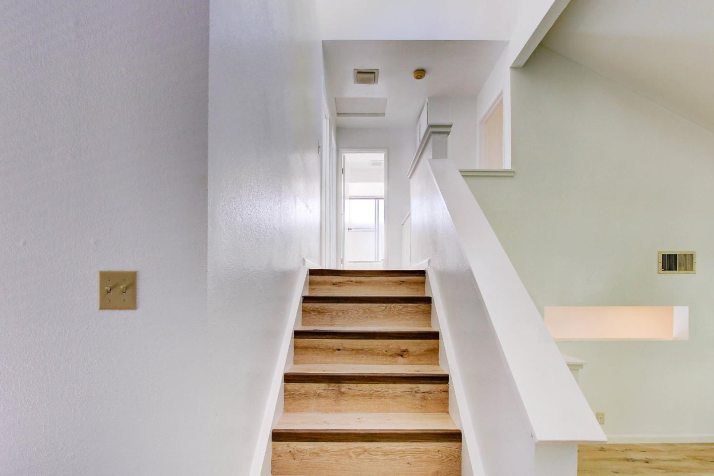 258 Paseo Bernal Moraga, CA 94556 - Photo 10 of 43 a view of entryway