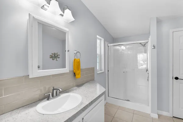 $4,200 | 511 Ave D, Unit 2, Key West, FL 33040