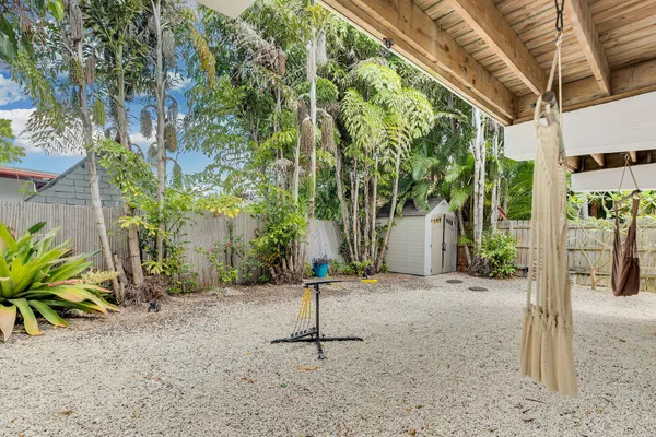 $4,200 | 511 Ave D, Unit 2, Key West, FL 33040