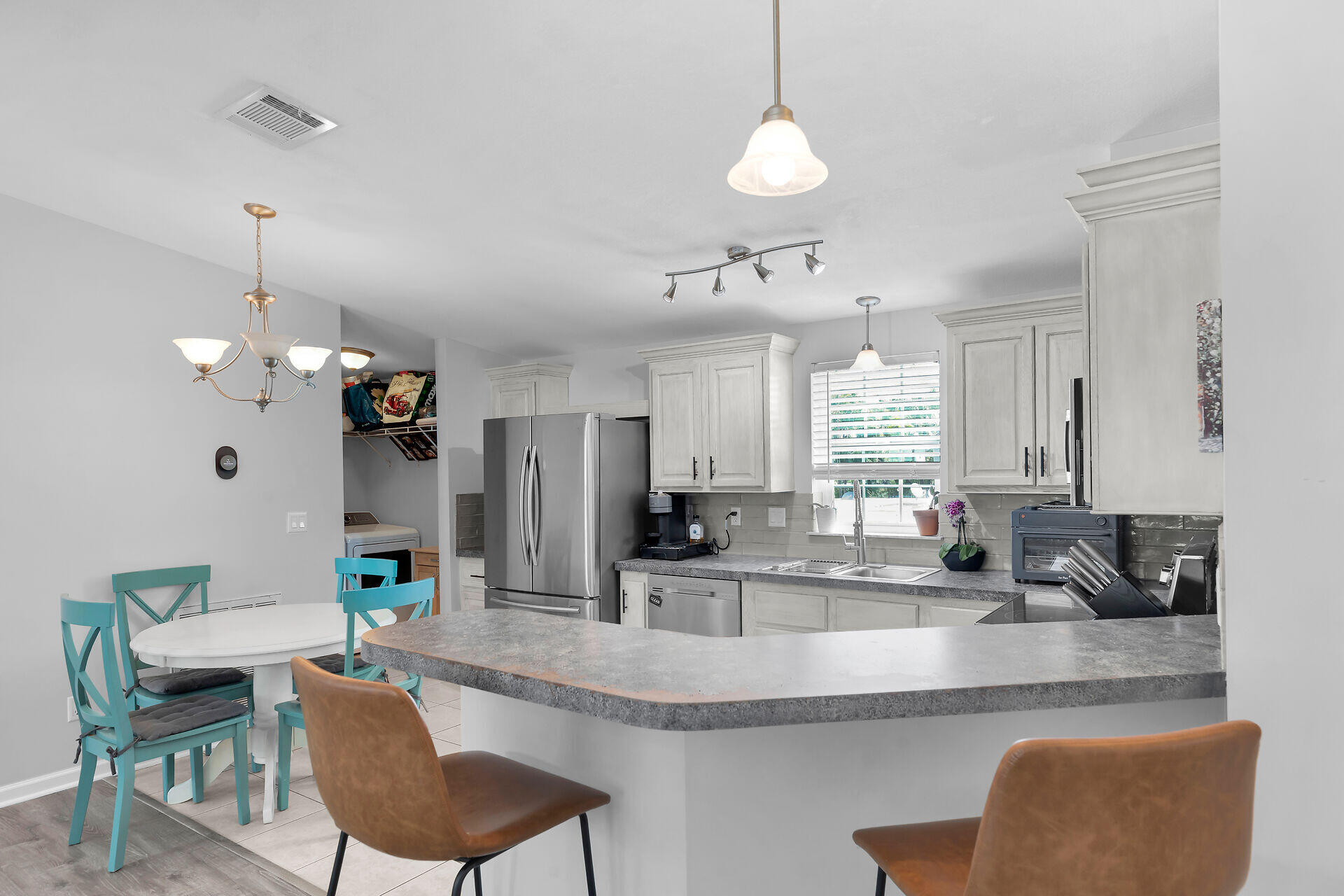 511 Ave D, Unit 2 Key West, FL 33040 - Photo 8 of 24 virtual-tour-363115-mls-high-res-image-7