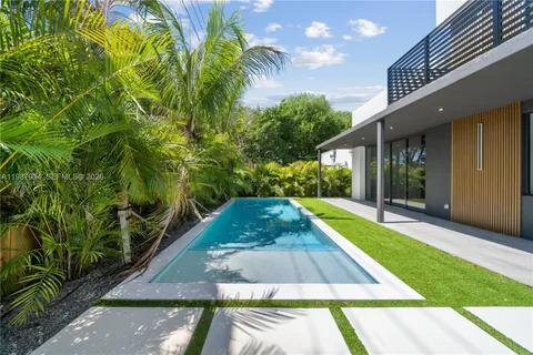 $2,499,000 | 536 Northwest 48th Street, Miami, FL 33127