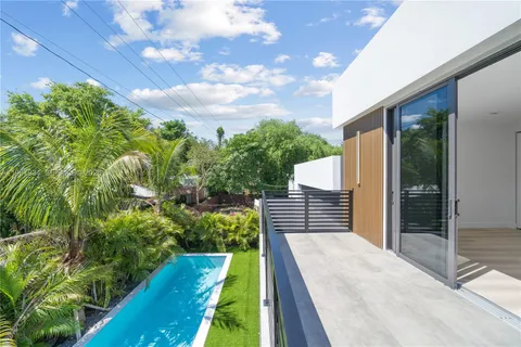 $2,499,000 | 536 Northwest 48th Street, Miami, FL 33127