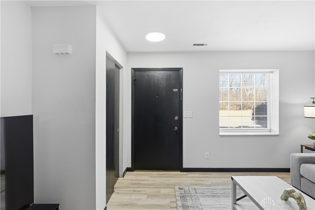 3126 Garvin Road Dayton, OH 45405 - Photo 6 of 42 Gallery Image 6