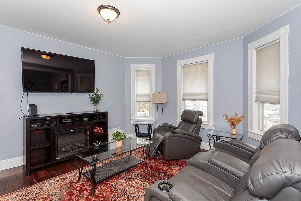 38 Shepton Street Boston, MA 02124 - Photo 6 of 33 Gallery Image 6