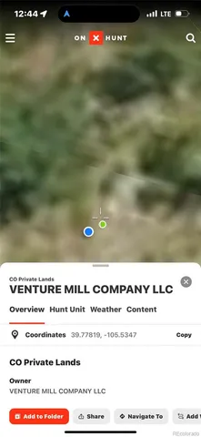 a view of a tennis court