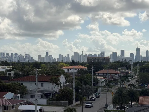 $2,199 | 1801 Southwest 32nd Avenue, Unit 501, Miami, FL 33145