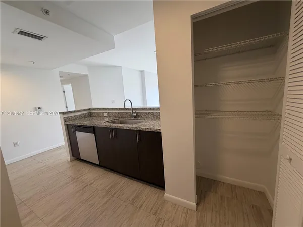 $2,199 | 1801 Southwest 32nd Avenue, Unit 501, Miami, FL 33145