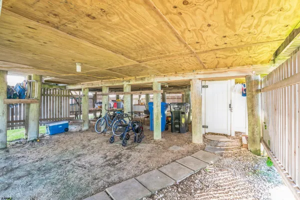 $1,900,000 | 22 Williams Avenue, Strathmere, NJ 08248