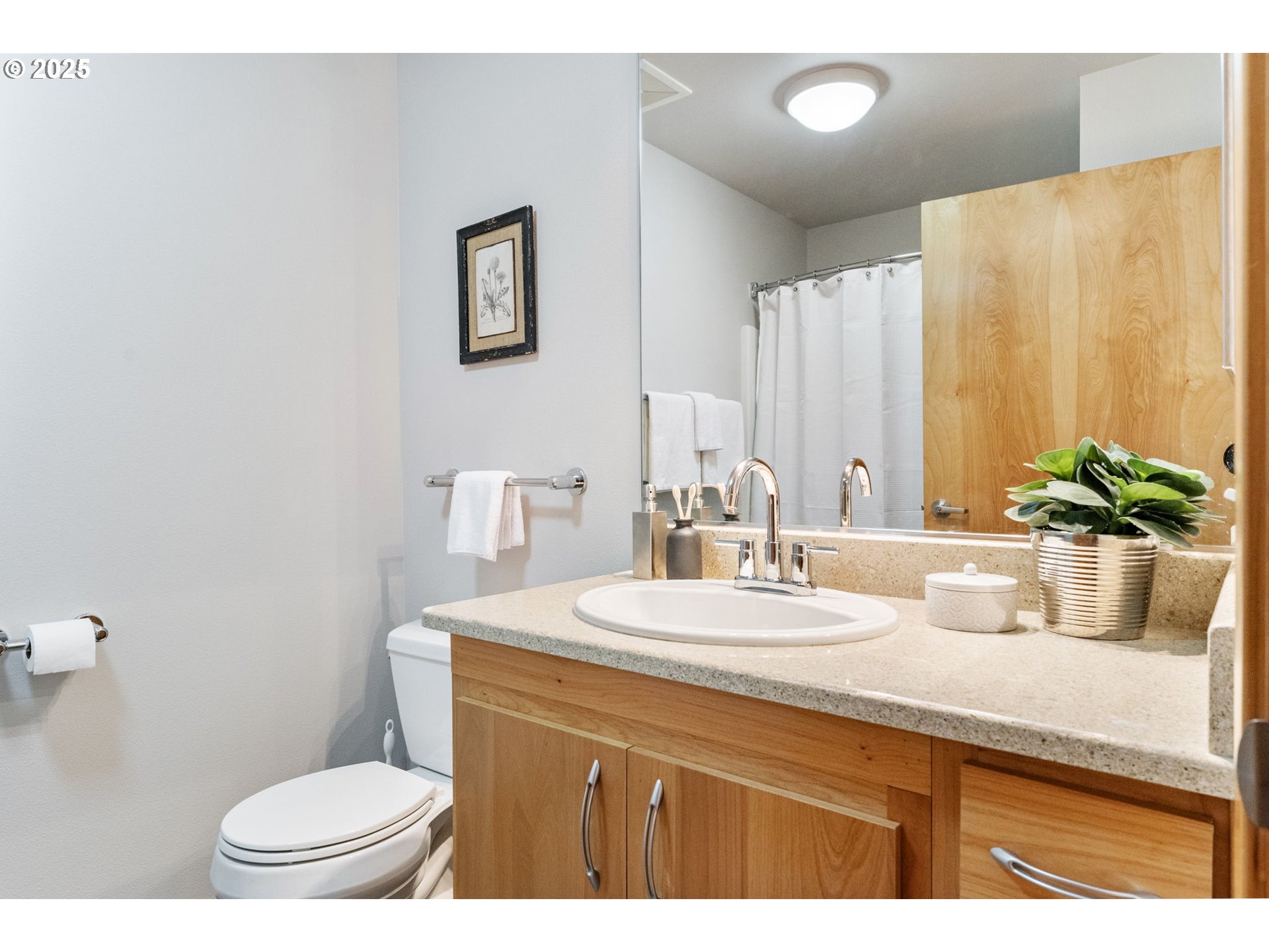 1125 Northwest 9th Avenue, Unit 526 Portland, OR 97209 - Photo 14 of 22