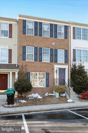 $2,300 | 105 Cannon Court, Strasburg, VA 22657