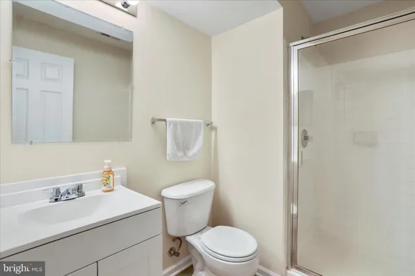 $2,300 | 105 Cannon Court, Strasburg, VA 22657