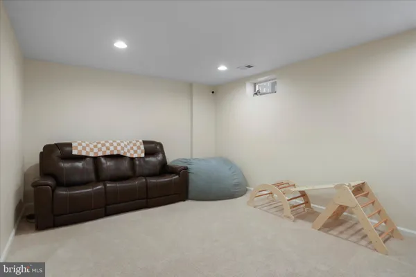 $2,300 | 105 Cannon Court, Strasburg, VA 22657