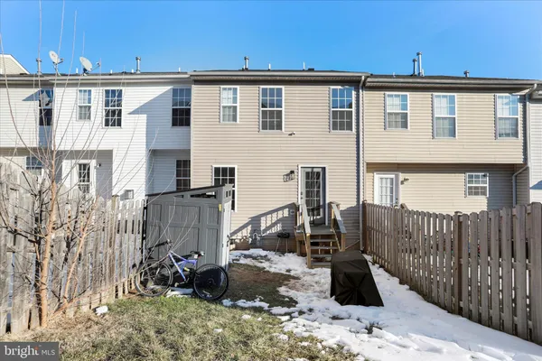 $2,300 | 105 Cannon Court, Strasburg, VA 22657