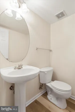 $2,300 | 105 Cannon Court, Strasburg, VA 22657