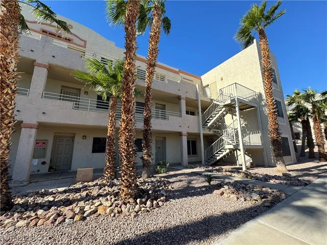 $152,000 | 2020 Mesquite Lane, Unit 205, Laughlin, NV 89029