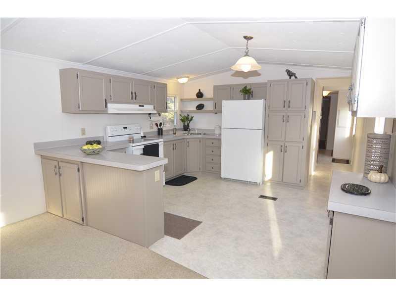 18 Garland Hill Road North Waterboro, ME 04061 - Photo 12 of 20 Kitchen.