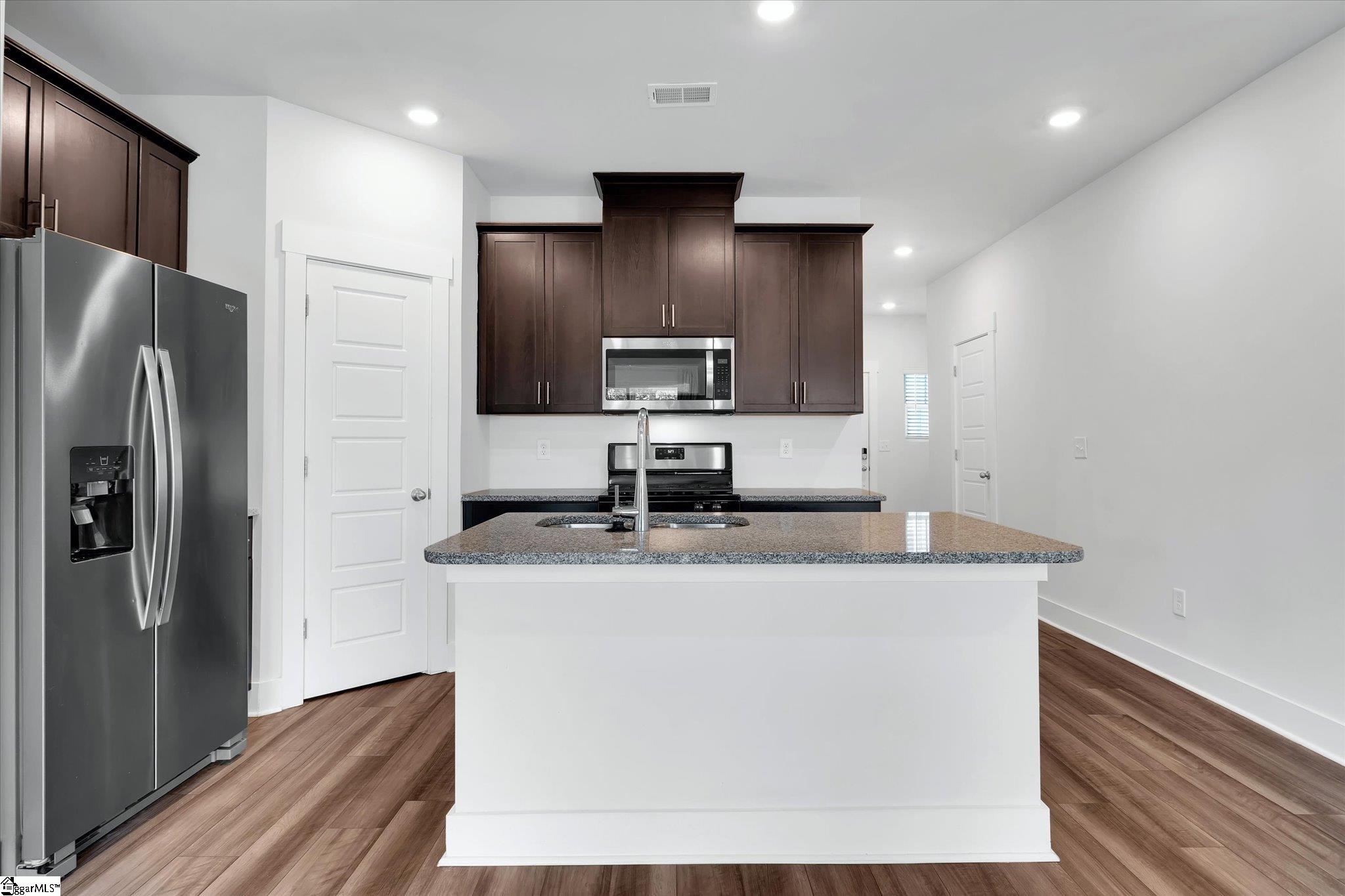 41 Beachley Place Simpsonville, SC 29680 - Photo 7 of 24