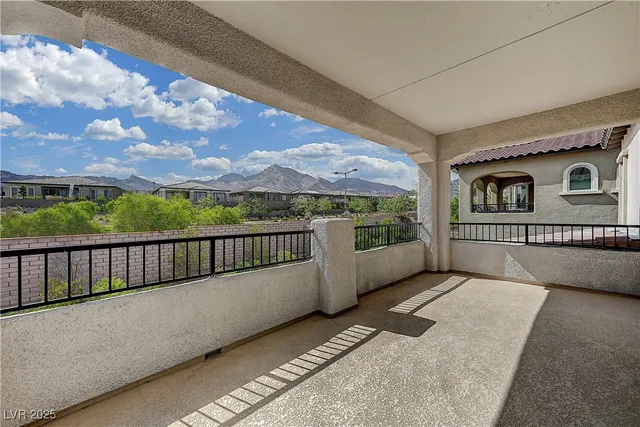 $4,000 | 339 Rezzo Street, Las Vegas, NV 89138