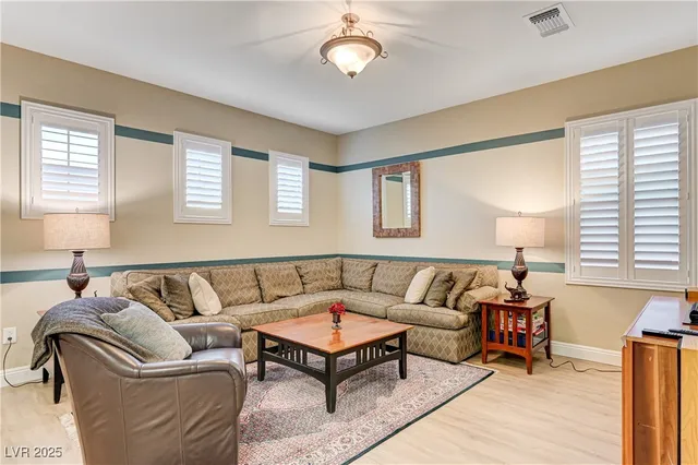 $4,000 | 339 Rezzo Street, Las Vegas, NV 89138