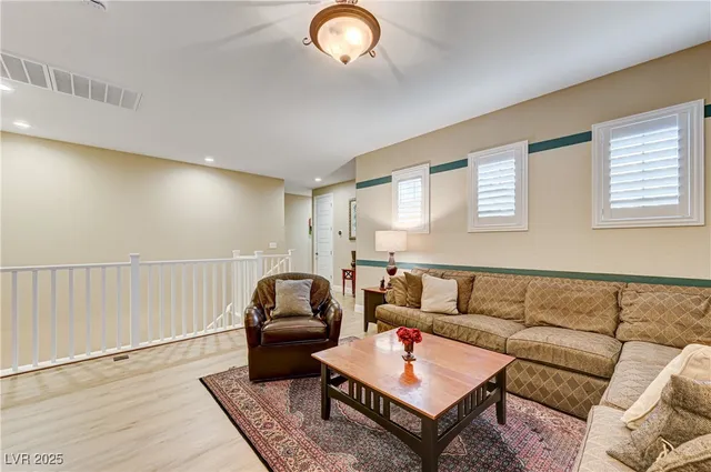 $4,000 | 339 Rezzo Street, Las Vegas, NV 89138