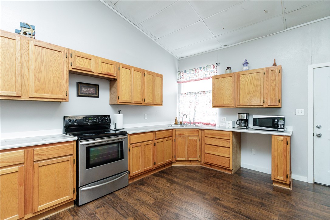 2580 5th Street Ingleside, TX 78362 - Photo 12 of 28 Unit 1 Kitchen