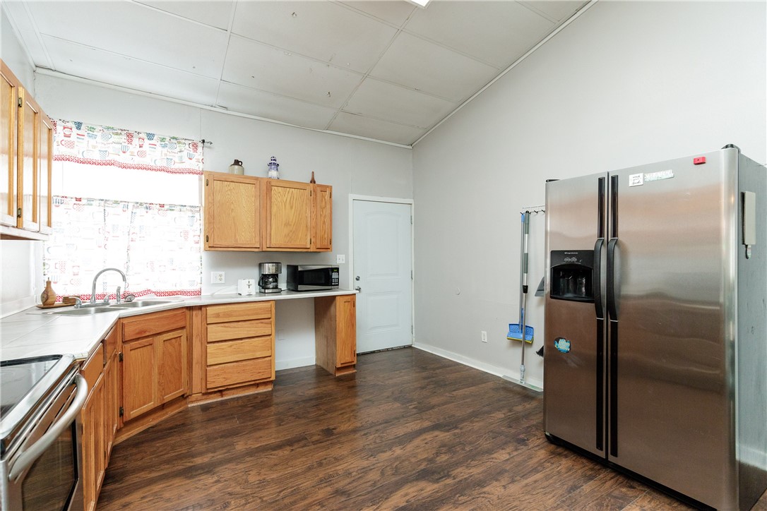 2580 5th Street Ingleside, TX 78362 - Photo 14 of 28 Unit 1 Kitchen