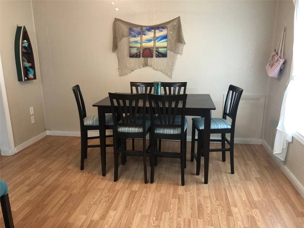 2580 5th Street Ingleside, TX 78362 - Photo 19 of 28 Unit 3 Dining