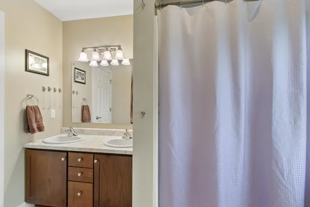 $379,900 | 319 5th, New Glarus, WI 53574