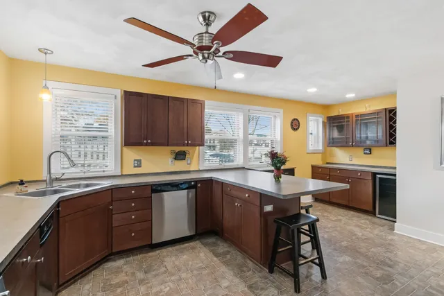 $379,900 | 319 5th, New Glarus, WI 53574