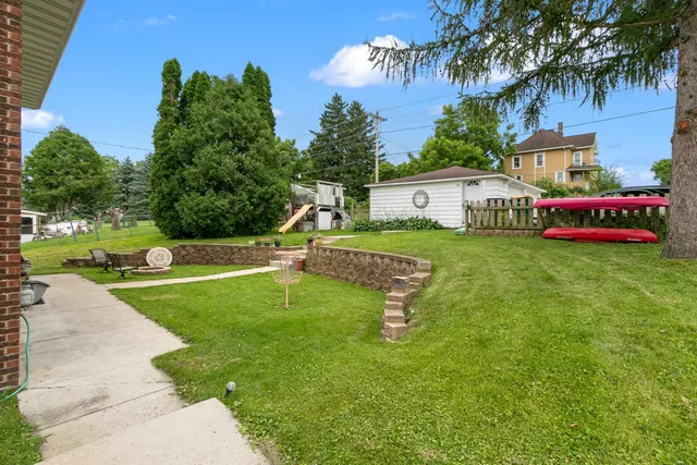 $379,900 | 319 5th, New Glarus, WI 53574