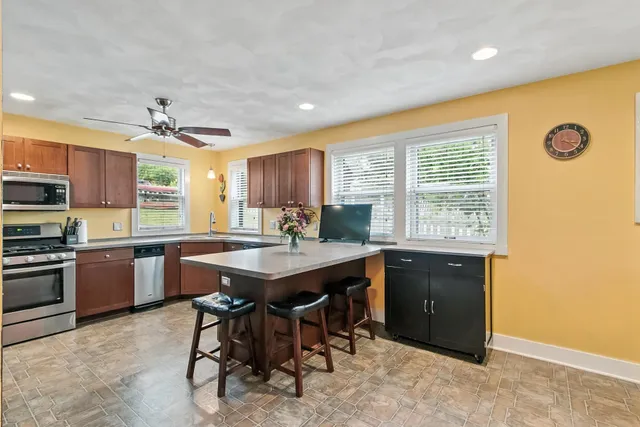 $379,900 | 319 5th, New Glarus, WI 53574