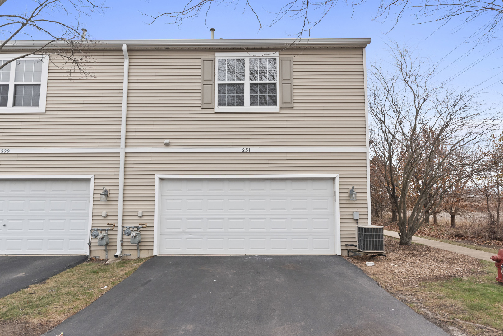 231 Springbrook Trail South Oswego, IL 60543 - Photo 17 of 17 a front view of a house