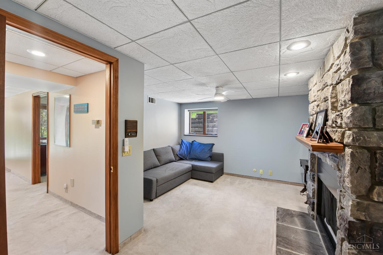 1681 Van Blaricum Road Cincinnati, OH 45233 - Photo 35 of 49