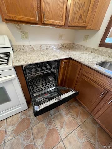 1043 Danforth Street Alton, IL 62002 - Photo 14 of 29