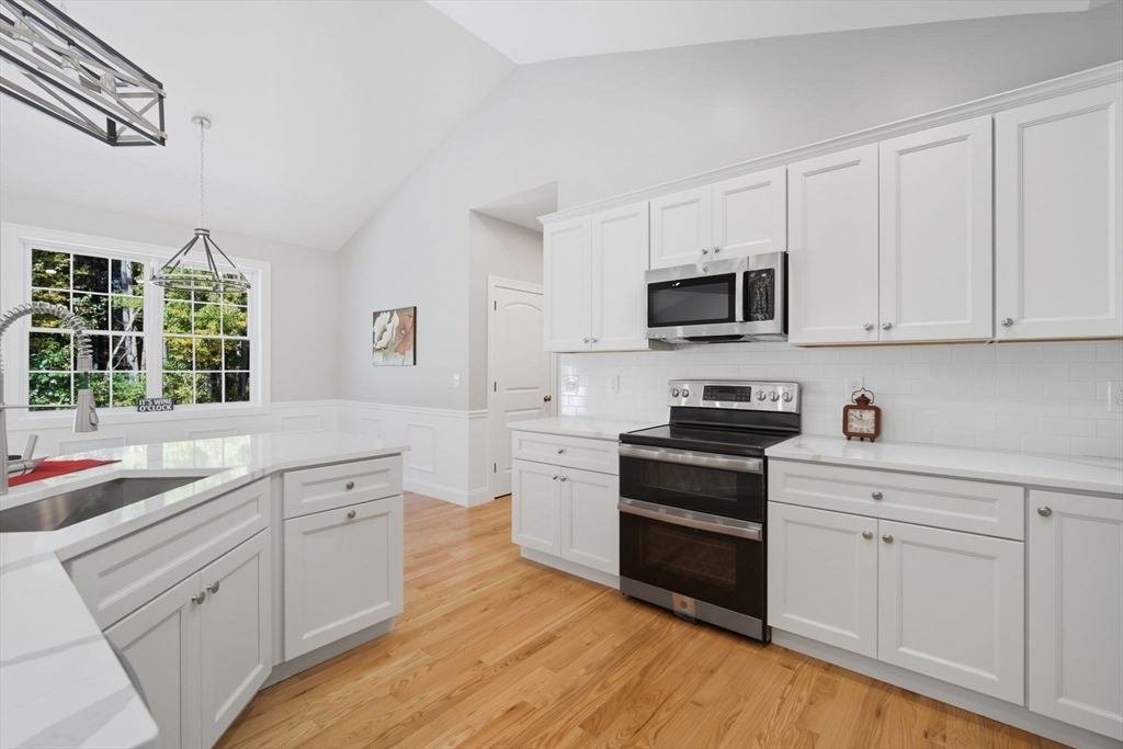 31 High Blf Road Belchertown, MA 01007 - Photo 14 of 36