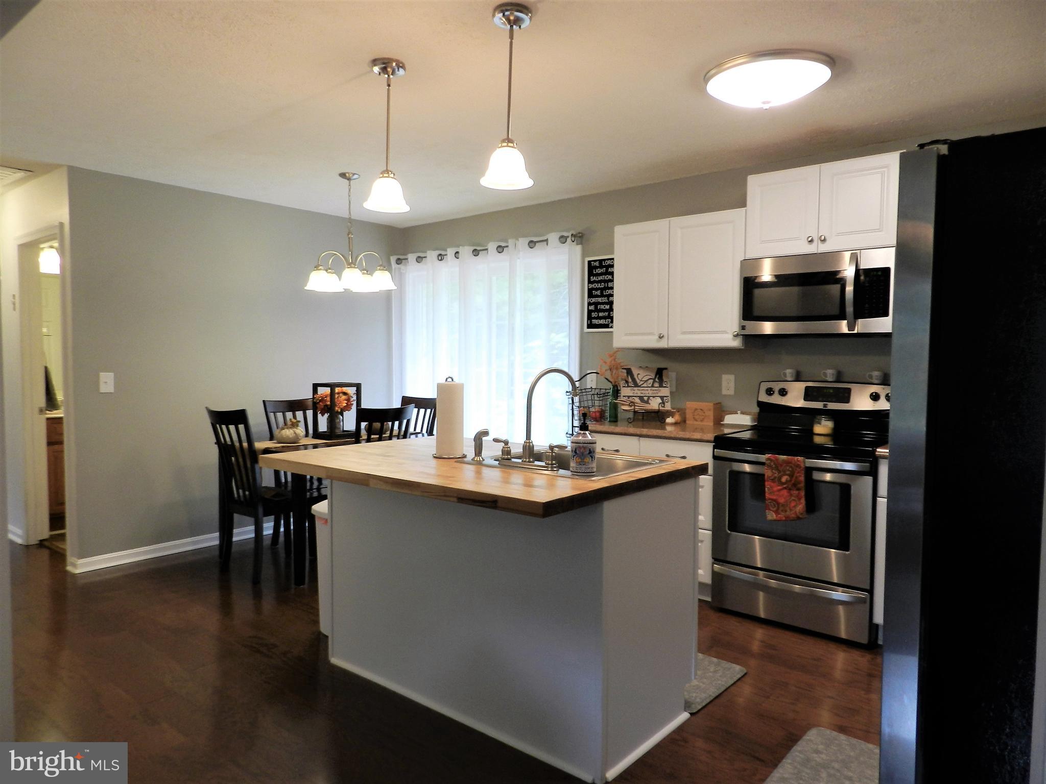 15690 Oakland Road Reva, VA 22735 - Photo 4 of 31