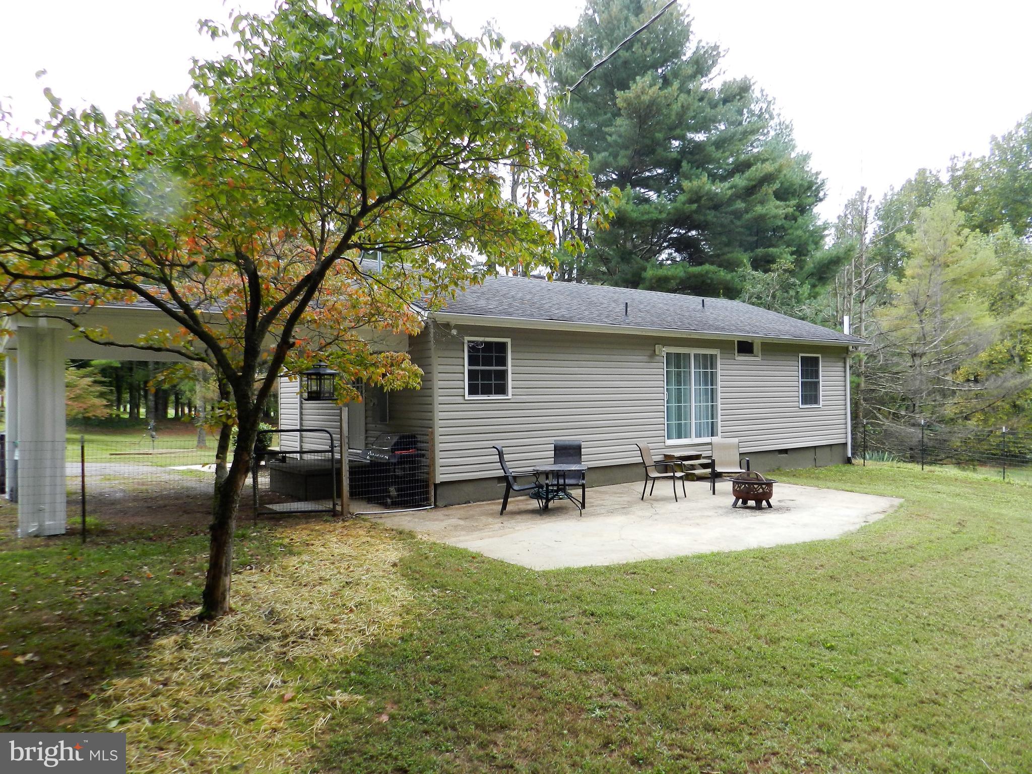 15690 Oakland Road Reva, VA 22735 - Photo 5 of 31