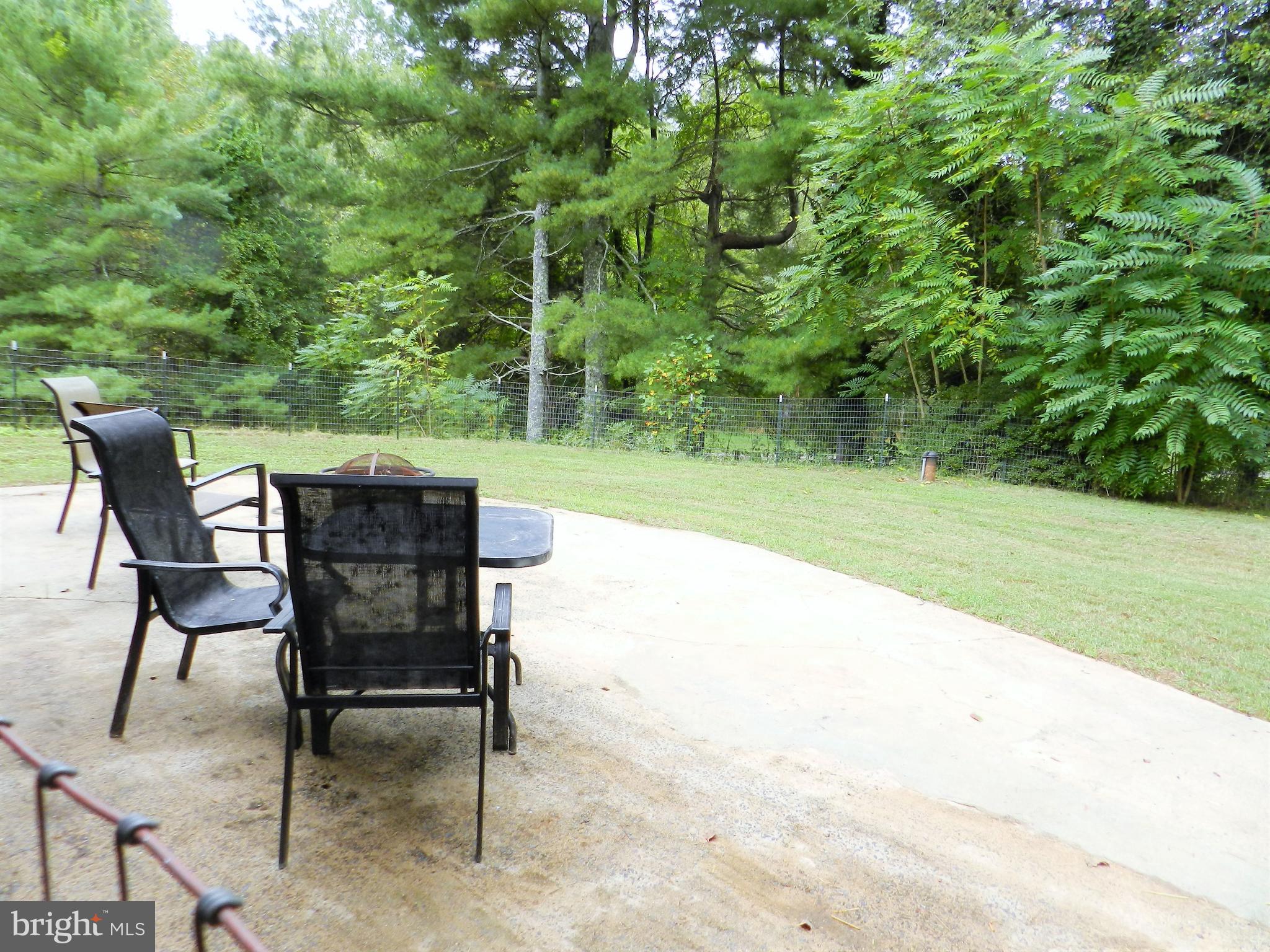 15690 Oakland Road Reva, VA 22735 - Photo 6 of 31