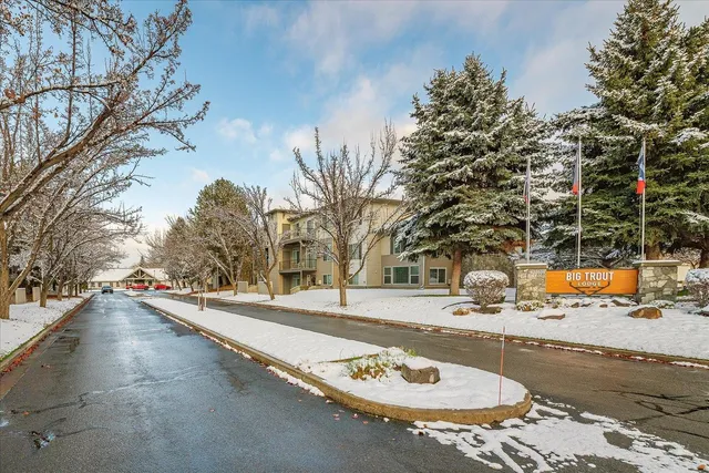 $219,500 | 22855 East Country Vista Drive, Unit 481, Liberty Lake, WA 99019