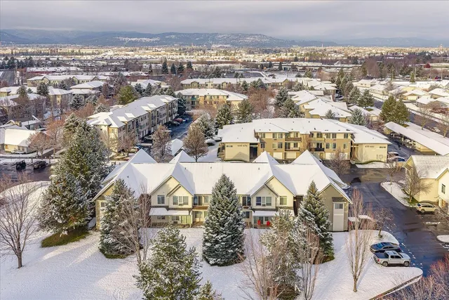 $219,500 | 22855 East Country Vista Drive, Unit 481, Liberty Lake, WA 99019