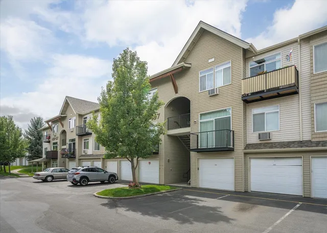 $219,500 | 22855 East Country Vista Drive, Unit 481, Liberty Lake, WA 99019
