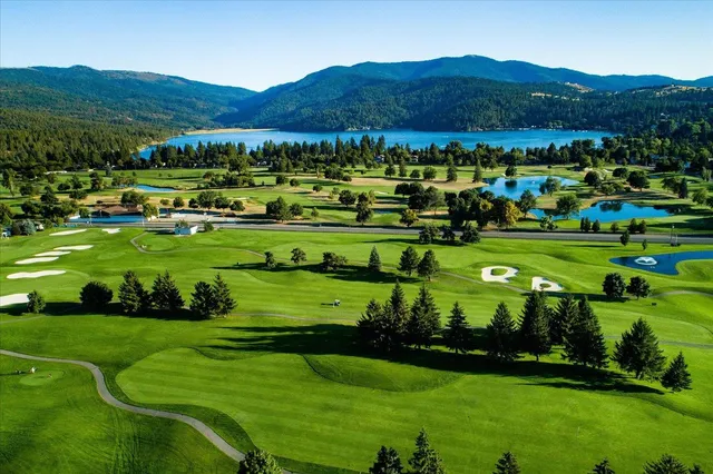 $219,500 | 22855 East Country Vista Drive, Unit 481, Liberty Lake, WA 99019