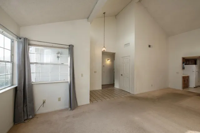 $254,000 | 1423 Plymouth Rock Way, Clovis, CA 93612