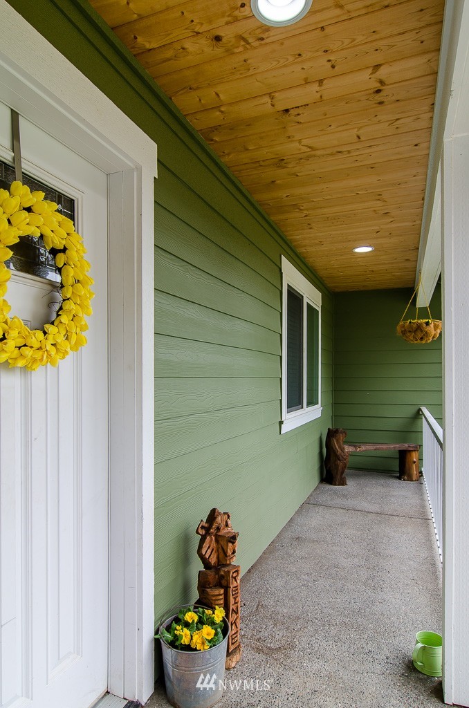 4138 Curtis Road Bellingham, WA 98225 - Photo 3 of 25