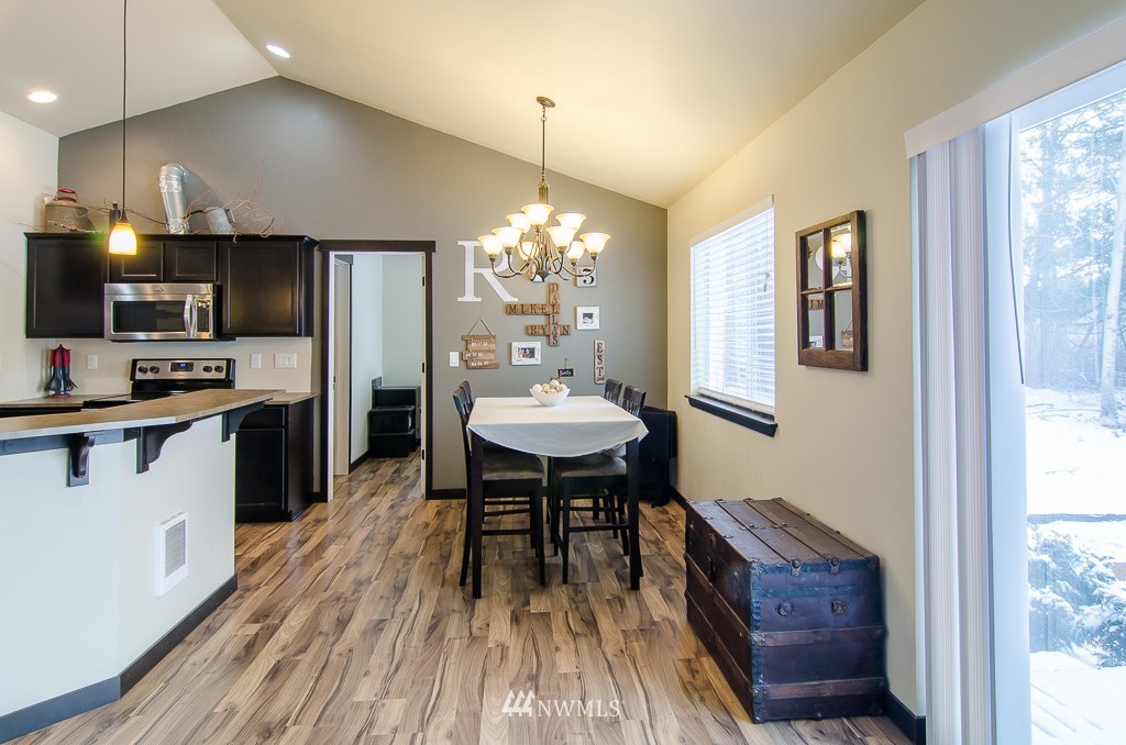 4138 Curtis Road Bellingham, WA 98225 - Photo 10 of 25