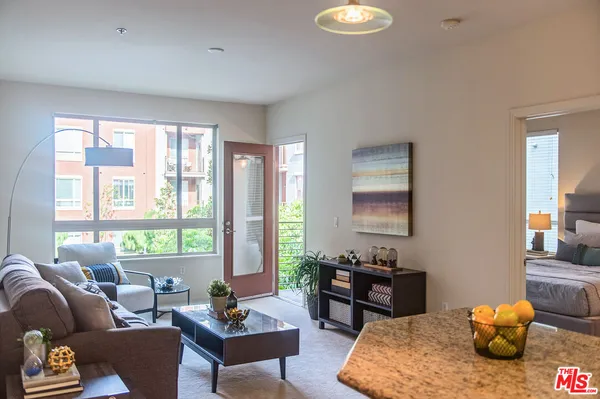 $3,600 | 100 South Alameda Street, Unit 267, Los Angeles, CA 90012