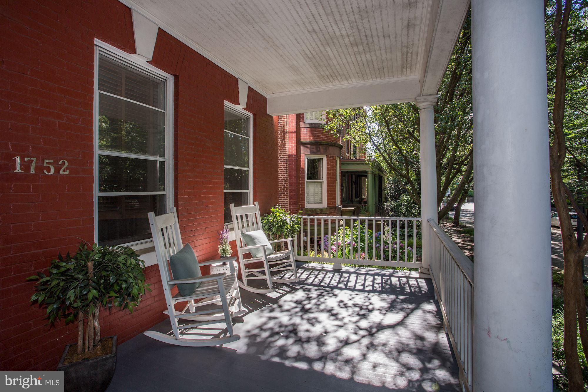 1752 Park Road Northwest, Unit A Washington, DC 20010 - Photo 5 of 55 Picture-perfect front porch!