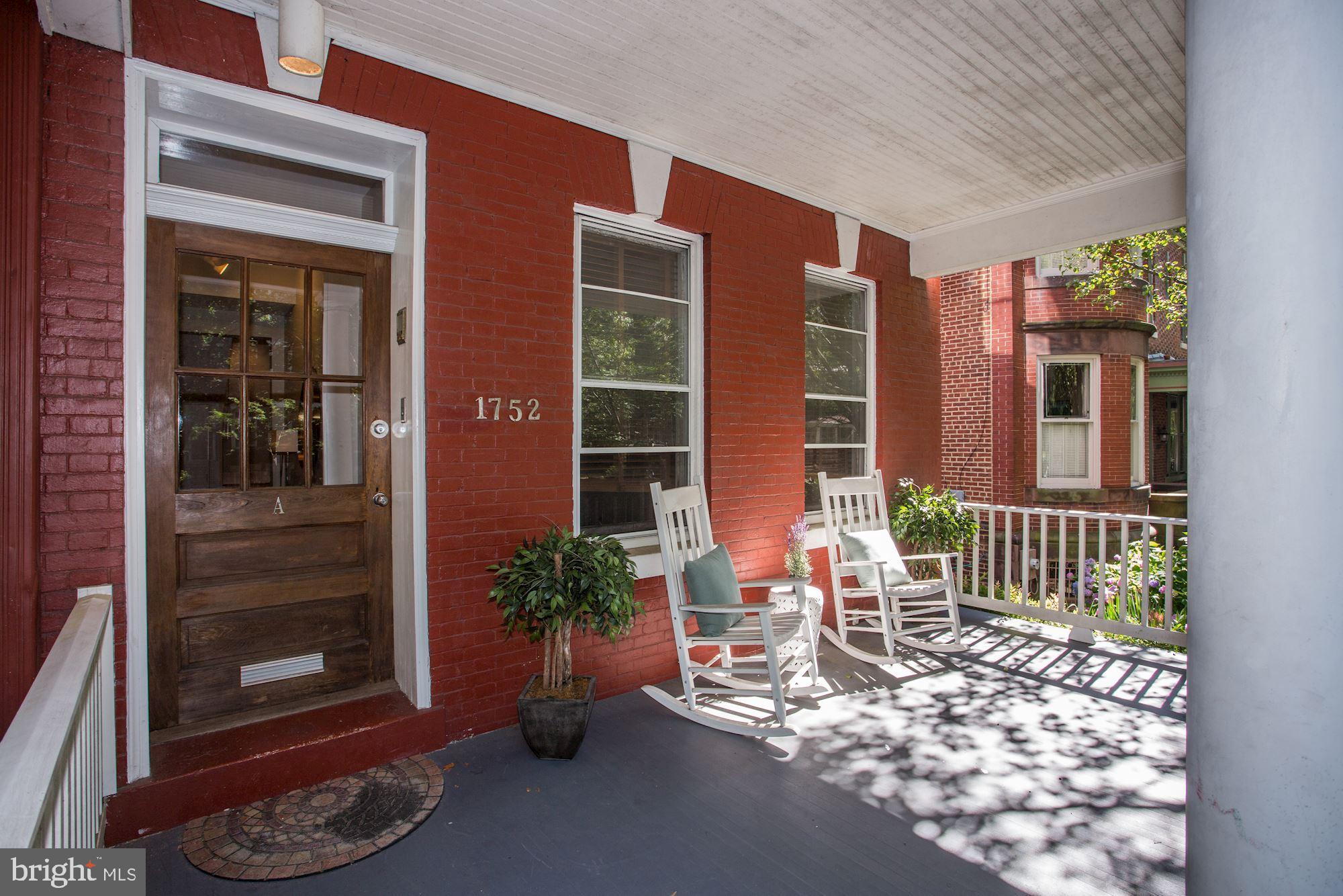 1752 Park Road Northwest, Unit A Washington, DC 20010 - Photo 7 of 55 Perfect for either entertaining or relaxing!
